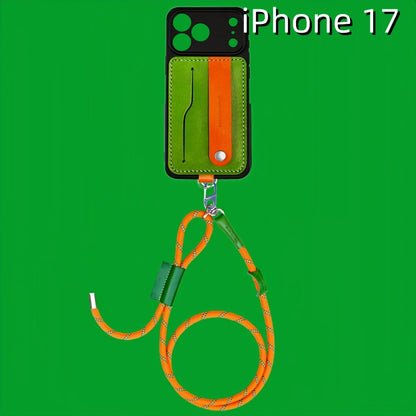 아이폰 17 가죽 케이스 | 탈부착 가능한 스트랩 및 카드 홀더 포함