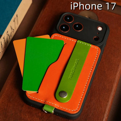 아이폰 17 가죽 케이스 | 탈부착 가능한 스트랩 및 카드 홀더 포함